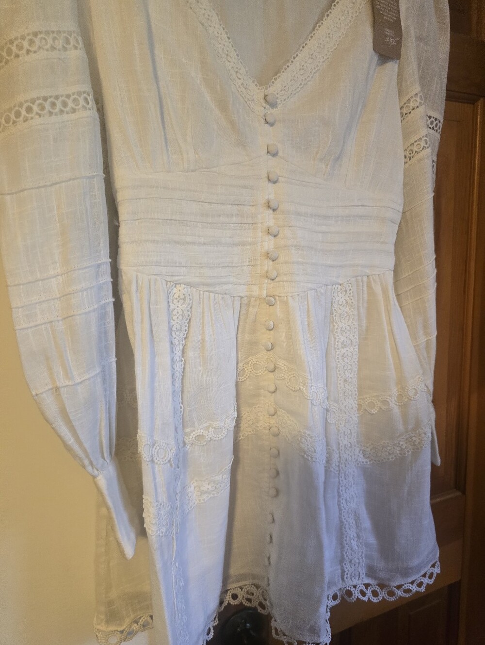 White Lace-Trim Button Front Hemant & Nandita Dress - Picture 4 of 9